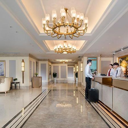 Vienna 3 Best Hotel Shenzhen Airong Road מראה חיצוני תמונה